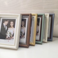 Cadres photo décoratifs modernes multicolores faits à la main 4x6 5x7 6x8 8x10 en plastique pour la décoration de table d'entrée d'appartement