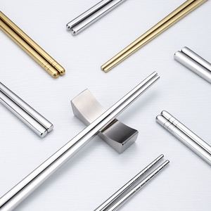 Palillos Antideslizantes de Acero Inoxidable de Alta Calidad con Logotipo Personalizado, Vajilla Coreana y China Dorada para Regalo - Product Image 4