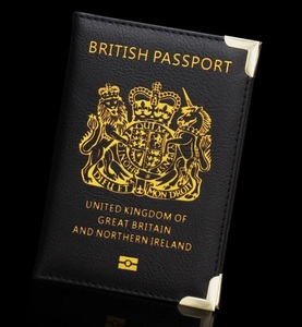 Soporte de pasaporte corto con bloqueo RFID clásico para la cubierta del pasaporte del Reino Unido, soporte de pasaporte británico suave y duradero, regalo para Unisex - Product Image 2