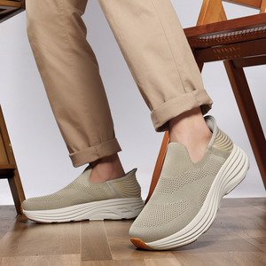 Chaussures décontractées à enfiler pour homme, grande taille, antidérapantes, respirantes, confortables, semelle intermédiaire en EVA souple, toutes saisons - Product Image 2