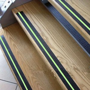 GY Heavy Duty Glow Dark PVC sensible a la presión impermeable antideslizante cinta para marcadores de seguridad escaleras advertencia luminosa de un solo lado - Product Image 4