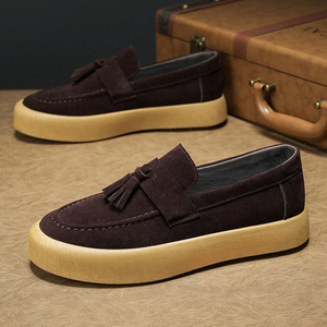 Chaussures décontractées IStapromo Gifts, à enfiler, avec motif uni, polyvalentes, chaussures de mode pour hommes - Product Image 6
