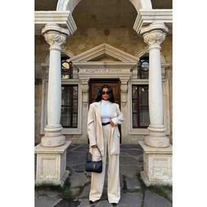 Ensemble de costume crème Harper pour femmes - Product Image 2