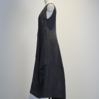 Robe longue asymétrique sans manches à col en U pour femme, 86 % Lyocell 14 % Polyester, noire, coupe ample