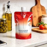 Pochettes souples personnalisables à texture premium avec bec verseur pour sauces, vinaigrettes et légumes marinés, emballage autoportant pour ustensiles de cuisine