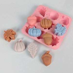 <b>Leaf</b> Shape 9 Cavity Baking Silicone Mold for Candy Chocolate Jelly Ice Cube - Product Image 5