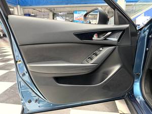 <span class=keywords><strong>Mazda</strong></span> CX-4 2022, 2.0L <span class=keywords><strong>Azul</strong></span>, SUV, Transmisión Automática, Kilometraje Medio de 62000 km, Motor Skyactiv - Product Image 5