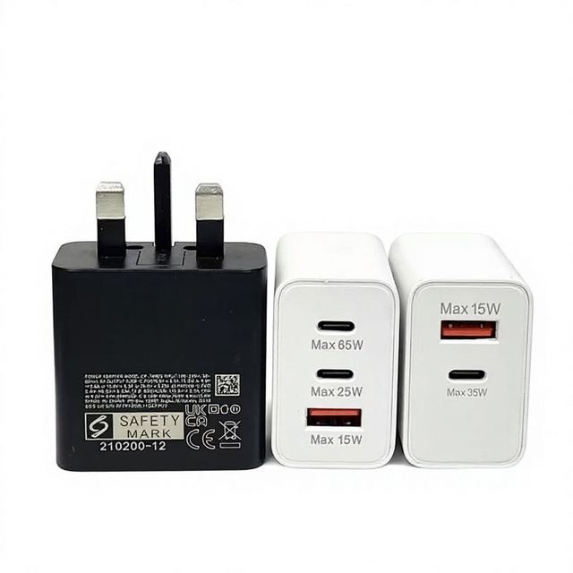 Factory Wholesale 45W Super Fast Charger Power Adapter USB Type C Pd Wall Charger for Samsung Galaxy Note 10/Note 20/S20 S22