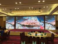 Pantalla LED Interior a Todo Color P2.5 con Gabinete de 640x640 mm, Frecuencia de Actualización de 3840 Hz, Brillo de 600 CD, Garantía de 3 Años