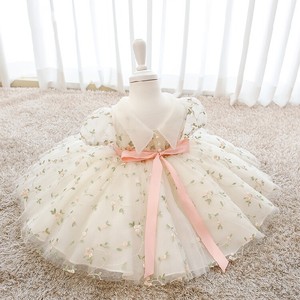 Robe de princesse pour bébé fille d'un an, manches bouffantes brodées, tissu en tulle floral, élégante et moelleuse, première robe de perles pour tout-petits - Product Image 2