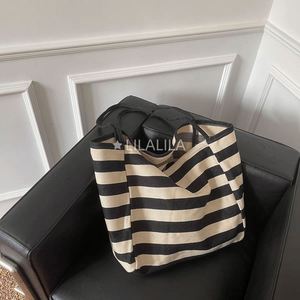 Stylish Women's School <b>Backpack</b> Mochilas Escolares for Students Chic Bag Pack for Women's Shopping Striped Light <b>Weight</b> - Product Image 2