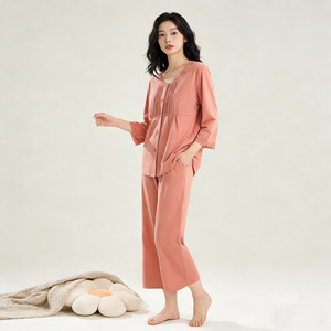 PJ-1457 Elegante Pijama Holgado con Cuello de Encaje, 100% Algodón, Ropa de Dormir Informal para Mujer, Primavera-Otoño - Product Image 1