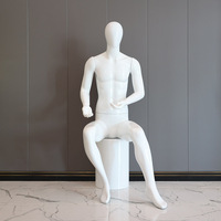 Mannequins Hommes Entièrement Articulés en PE, Présentoirs Autoportants pour Vitrines de Magasins de Vêtements Masculins – Approvisionnement Direct Usine