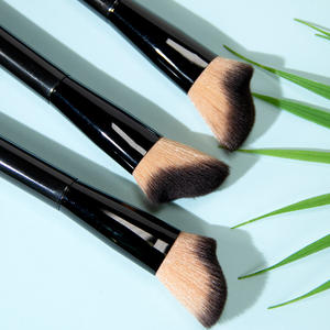 Pinceau de maquillage professionnel en gros OEM à poils ondulés pour le contouring – Outil de beauté - Product Image 6