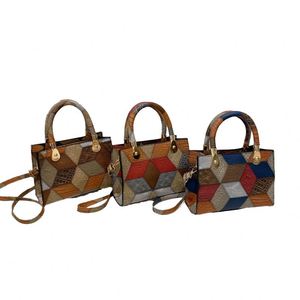 Nuevo bolso de mano moderno para mujer, bolso pequeño tipo bandolera con soporte para teléfono y bolsillo para auriculares. - Product Image 3