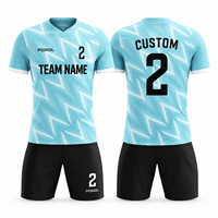 Tenues de football personnalisées légères, maillots et shorts de match personnalisés avec emblèmes de club, noms et numéros pour les clubs britanniques, vêtements d'équipe saisonniers