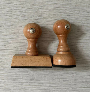 Timbro in Legno Massello Colore Naturale - Product Image 2