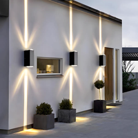 Belle applique murale extérieure en aluminium étanche 6W LED à économie d'énergie Indice de protection IP65 pour jardin et maison Montage mural
