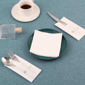 <span class=keywords><strong>Serviettes</strong></span> de table jetables en papier Airlaid blanc 1 pli, faites à la main, de luxe, personnalisées, écologiques, <span class=keywords><strong>pré</strong></span>-<span class=keywords><strong>pliées</strong></span>, pour mariage, 50/paquet - Product Image 2
