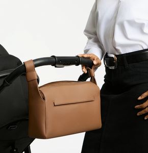 Universele Veganistische Lederen Kinderwagen Organizer Premium Luiertas Met Verstelbare Schouderriem Voor Babyproducten - Product Image 2