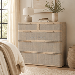 Commode haute Japandi premium à 5 tiroirs en chêne massif et <span class=keywords><strong>rotin</strong></span>, commode verticale peu encombrante, <span class=keywords><strong>chiffonier</strong></span> architectural à profil incurvé - Product Image 1