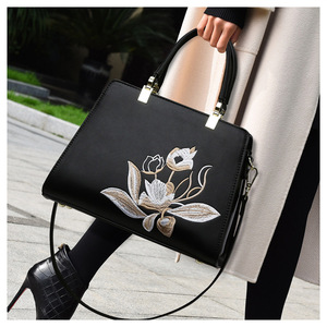Sacs à main pour femmes de haute qualité en cuir PU, sac à bandoulière, sac messager de créateur tendance, nouveau sac bandoulière de luxe - Product Image 4