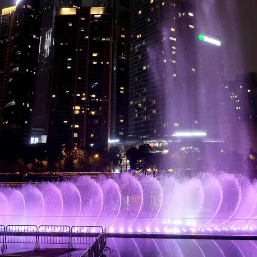 Outdoor Musical Fountain with LED Light Water Dance Show for Garden Squares and Hotels Premium Stone Garden Product