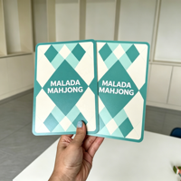 Cartes de mélangeur de Mahjong en PP avec motifs colorés personnalisés en forme de cœur, 2 pièces/ensemble, avec règles imprimées