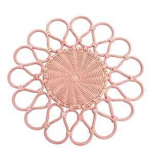 Assiette murale décorative en rotin tressé à la main, colorée, vintage, écologique et durable, vente en gros OEM - Product Image 1