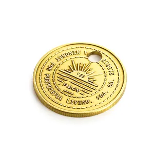 Collana con moneta in metallo placcato oro personalizzato