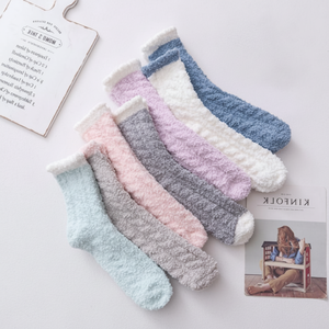 G & G Premium Pastel Calcetines de Dormir Mujer - Product Image 1