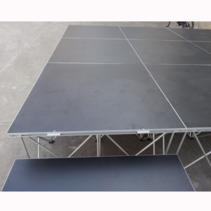 เวทีพกพาสำหรับจัดงานในร่ม ทำจากอะลูมิเนียมและไม้ - Product Image 1
