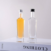 Bouteille de spiritueux en verre transparente mini 50 ml vide avec bouchons à vis pour vodka, whisky, liqueur – Vente en gros usine