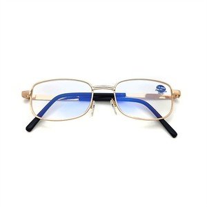 Gafas de Lectura Anti-Luz Azul Noble Gentleman <span class=keywords><strong>para</strong></span> Hombre, Diseño de Montura Recta, <span class=keywords><strong>Lentes</strong></span> Transparentes, Colores Dorado/Negro/Transparente - Product Image 3