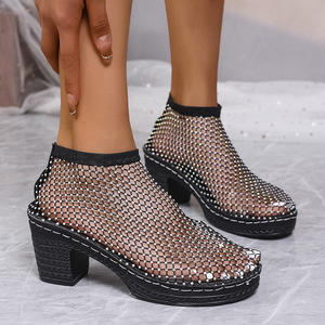 Nouvelles sandales à talon compensé et bride en T, style 2026, ajourées, tendance, incrustées de diamants, sexy, intemporelles, pour femme, hiver, été, printemps - Product Image 4