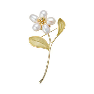 Freshwater Pearl Flower Brooch Zinc Alloy Gold Tone Women's Pin Gift Accessory - Product Image 5