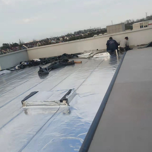 Feuille de toiture en aluminium auto-adhésive en aérogel, imperméable et isolante, épaisseur 1,5 mm, pour structure en acier de entrepôt de pneus - Product Image 6