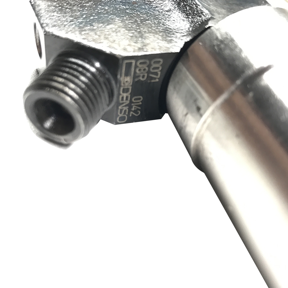 high quality Common Rail Injector 095000-0070 095000-0071  095000-0072 095000-0073 for Mitsubishi Injector ME163859