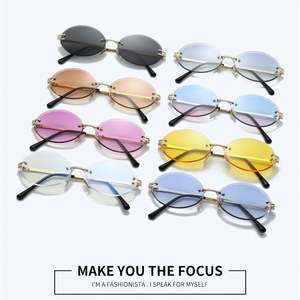 Gafas de Sol Personalizadas con Logotipo 2025, Montura Metálica Pequeña para Hombre, Gafas de Sol Ovaladas sin Montura con Protección UV400 para Mujer - Product Image 6