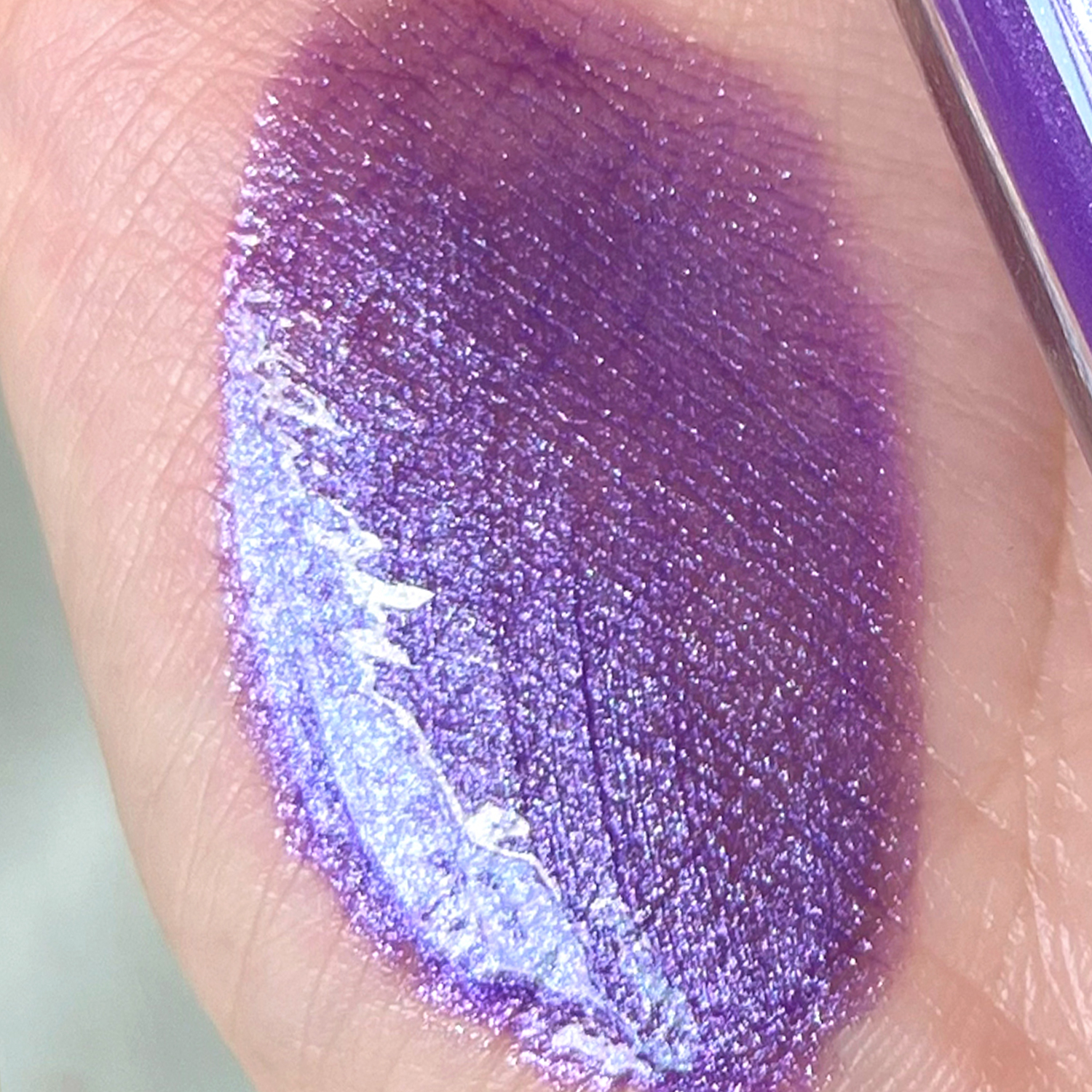 Brume violette