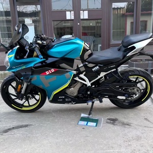 Motocyclette d'occasion Motocyclette d'occasion Chunfeng Motorcycle CFMOTO, 250SR Track Edition avec injection électronique de carburant 250CC - Product Image 5
