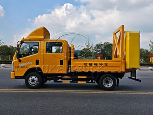 Urban Expressway Work Zone Protection Truck FOTON 80km/h Crash Cushion Truck Mounted Attenuator Buffer Vehicle - Product Image 6