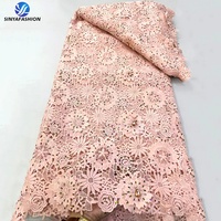 Tissu en dentelle guipure 3D de luxe Sinya avec broderie pour femmes, 5 yards, pierres en verre en forme de goutte d'eau, dentelle soluble dans l'eau