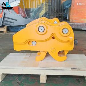 Mini escavatore ad alte prestazioni ad attacco rapido idraulico ad attacco rapido nuovo Design terne con componenti portanti del motore - Product Image 3