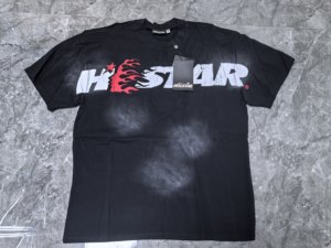 Camiseta de Hombre de Moda, Holgada, de Manga Corta, 100% Algodón, con Estampado Digital Vintage de Estrella Infernal - Product Image 2