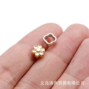Perles acryliques de formes variées or et argent pour la fabrication de bracelets, accessoires de bijoux DIY, printemps 2024, origine Jinhua - Product Image 4
