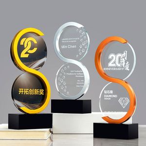 Trofeo de cristal multicolor y premios de resina de cristal Personalizar K9 Crystal Pedestal Trophy Corporation Awards - Product Image 1