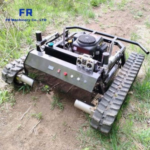 RCT800S Tosaerba Cingolato Industriale con Telecomando |   Taglio da 800 mm, 65 °   Pendenza, 680m RC - Product Image 3