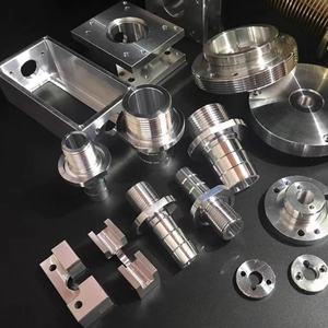 Usinage de précision CNC de pièces non standard, fabrication sur mesure de quincaillerie en alliage d'aluminium, acier inoxydable, laiton, feuille de métal POM - Product Image 1