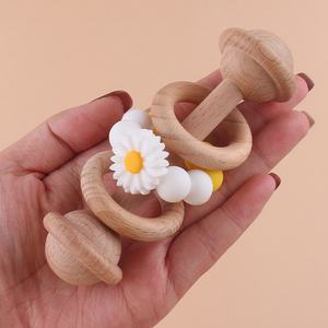 Mordedor de Madera de Haya Orgánica Creativo para Bebés, Fácil de Agarrar, Sonajero con Cuentas de Silicona, Palo Molar Sensorial, Regalo para la Dentición - Product Image 3